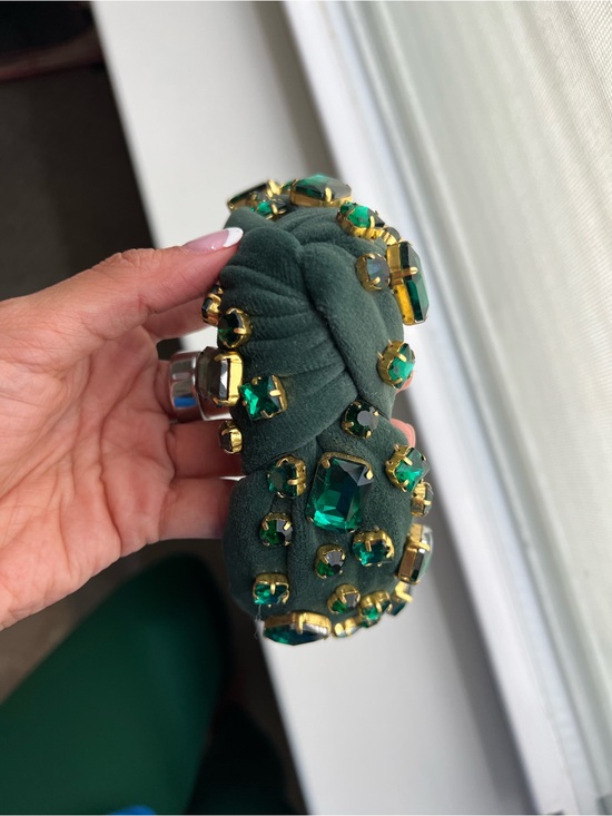 Lele Sadoughi emerald crystal headband main image 6